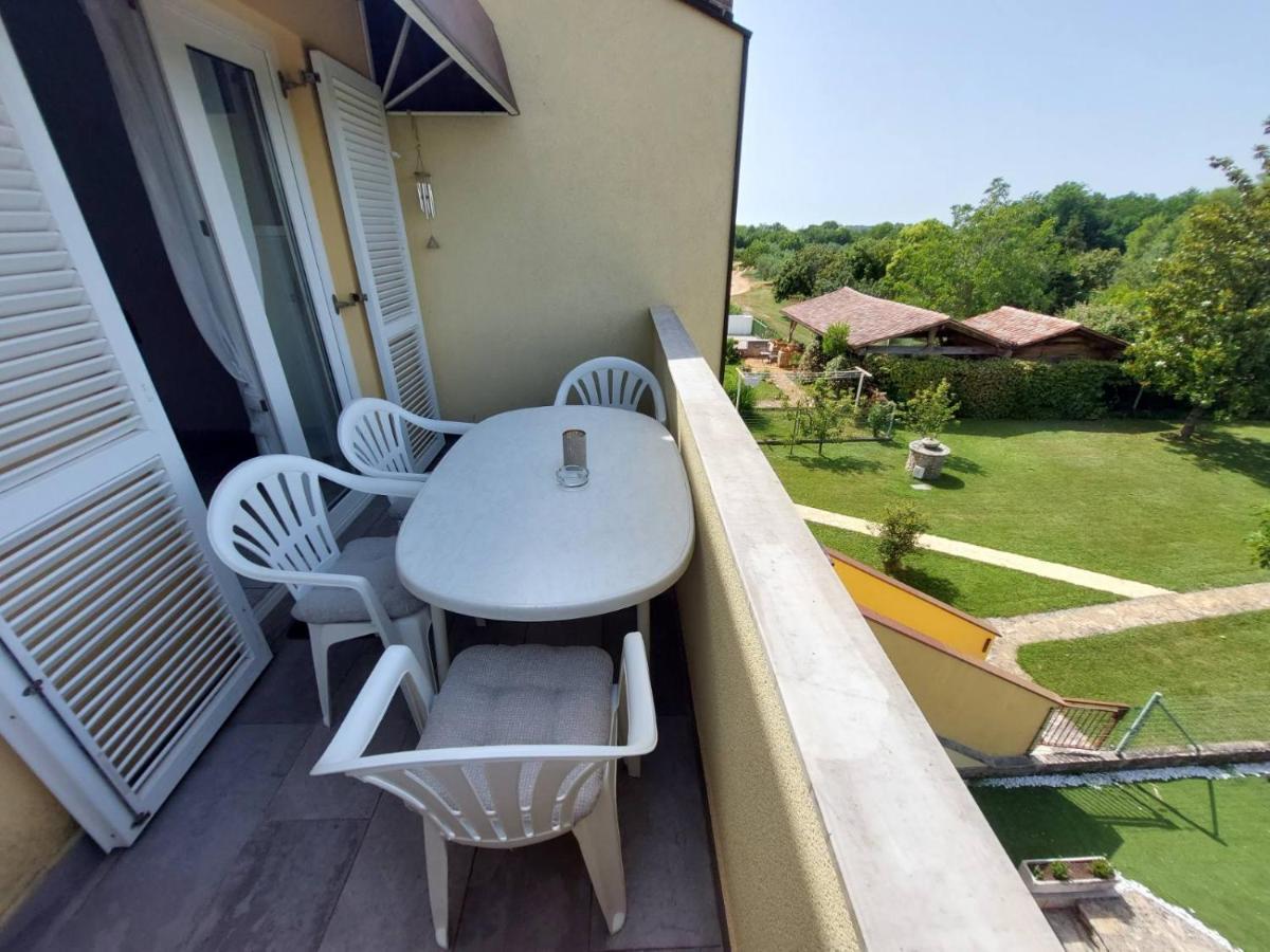 Kadenca Apartment Умаг Екстериор снимка
